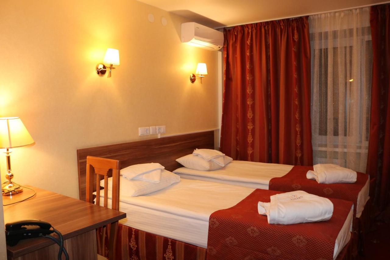 Amaks Vizit Hotel Homel Kültér fotó