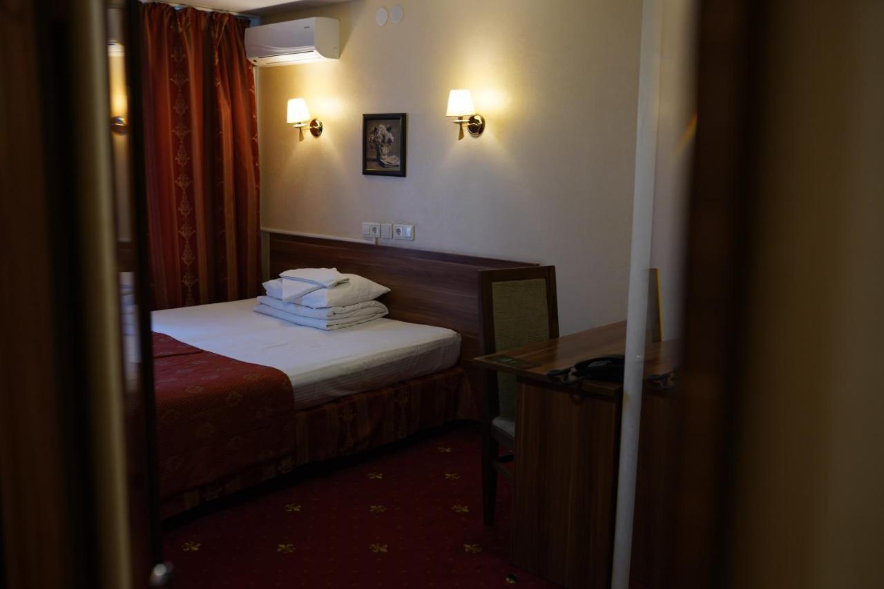Amaks Vizit Hotel Homel Kültér fotó
